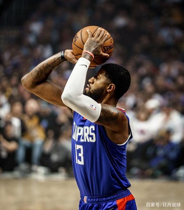 为什么捕手在给投手打手势时需要用另一只手遮挡一垒侧跑垒员的视线