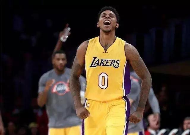 硬拼39分！37岁的杜兰特：力竭1战拯救火箭！赛后1言太直白