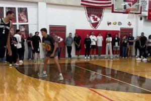 刘若钒本赛季从三镇自由身加盟海港，贡献5球6助攻