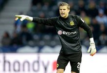 整场比赛场面踢的很是沉闷，越南虽然控球权更多但是...