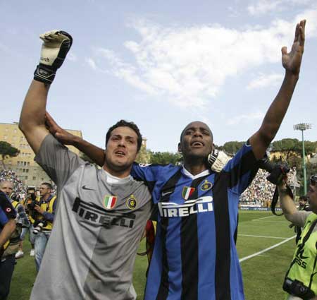 陌生！奇才首节三分球12中9爆砍45分 领先76人16分