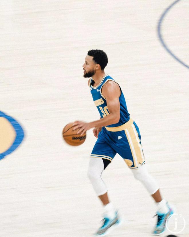 亚马尔畅谈梦想、比赛与未来：18岁的足球星途有